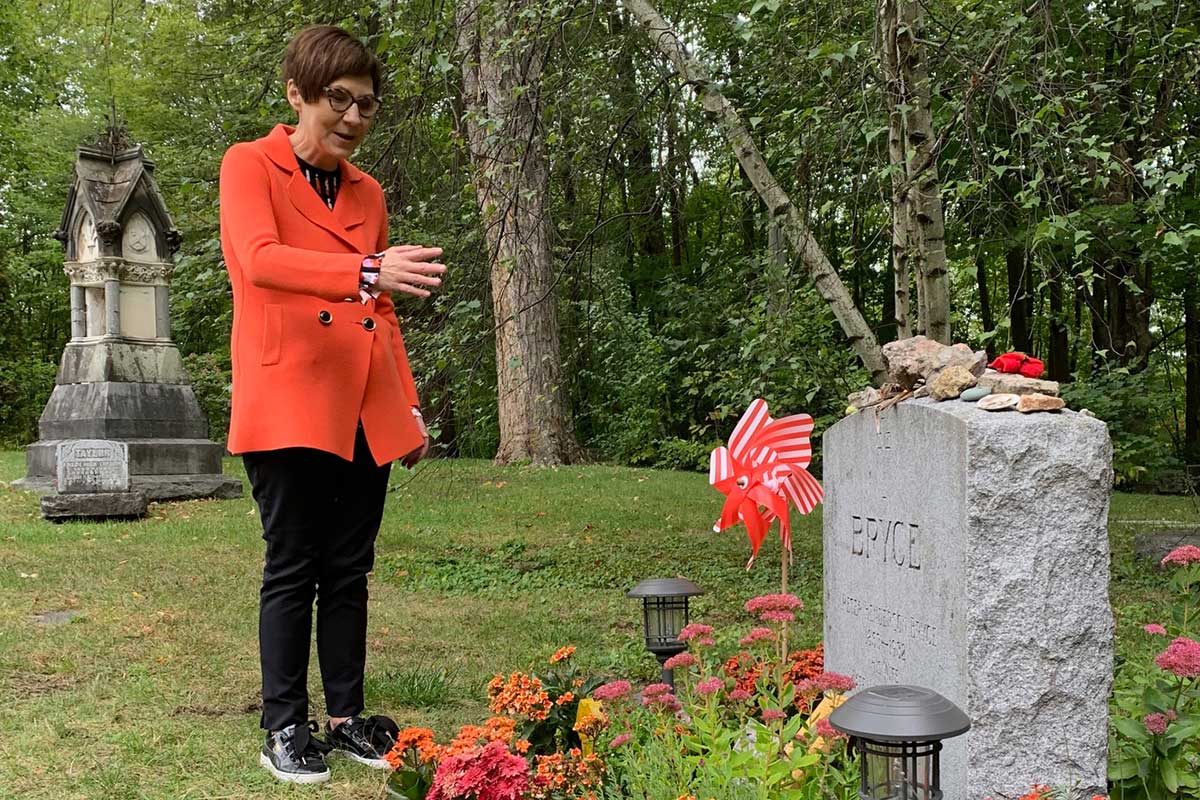 Dr. Cindy Blackstock tells the story of discovering Dr. Peter Bryce’s grave at Beechwood the day before PM Stephen Harper’s apology. She and Sylvia Smith have been tending the grave ever since.
