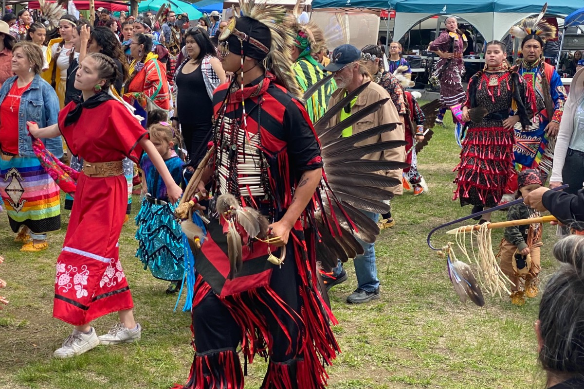Dancers at the Kitigan Zibi Pow Wow in beautiful regalia