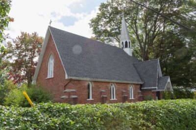 Exterior view of St. Mary the Virgin church in the summer