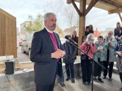 Bishop Shane Parker offers thanks and blessing. 