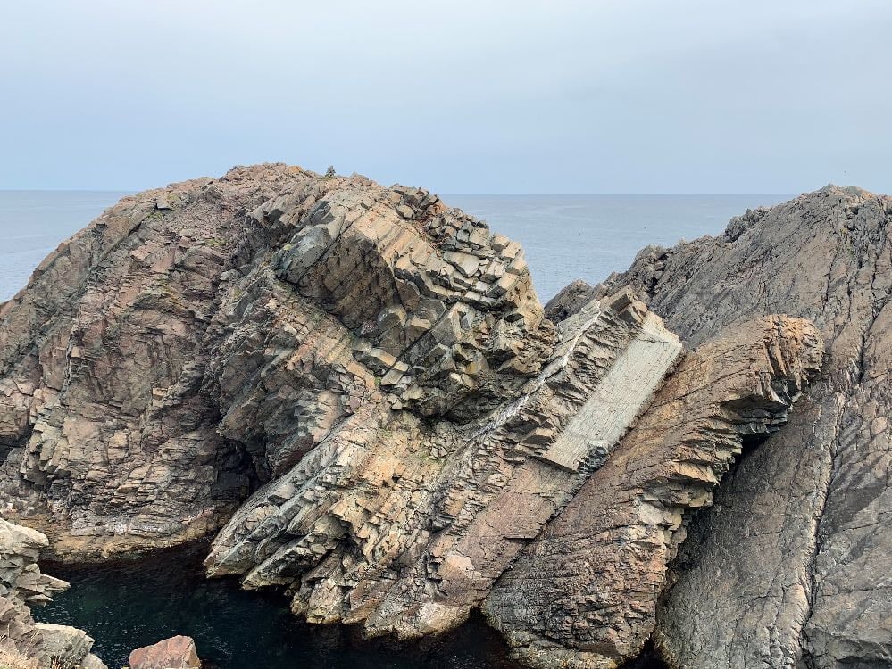 Massive rocks at the sea.